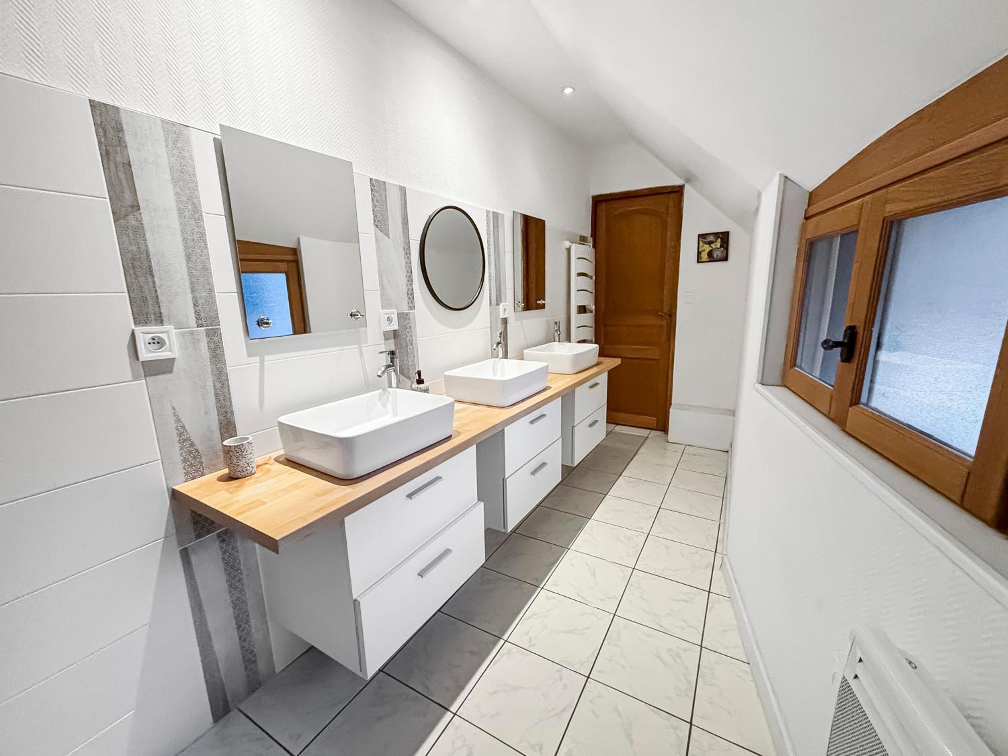 Spacieux & Lumineux Avec Smart Tv Et Wi-Fi Rapide Troyes Exterior foto